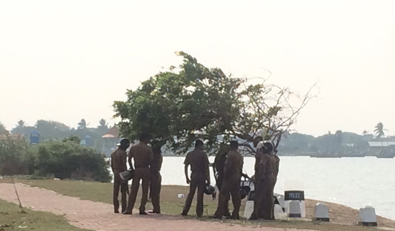 jaffna-police-08