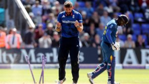 England's Liam Plunkett celebrates the wicket of Sri Lanka's Angelo Matthews during the Royal London One Day International Series at the SSE SWALEC Stadium, Cardiff.