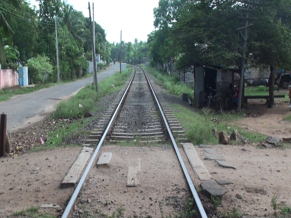 Rail 02