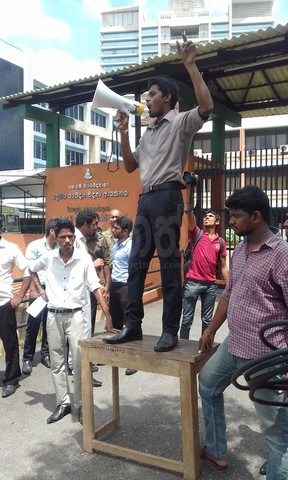 protest www.nethnews.lk00004