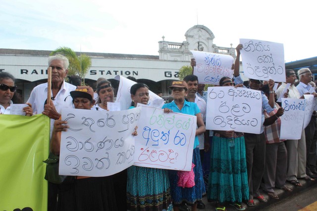 protest-www-nethnews-lk00002