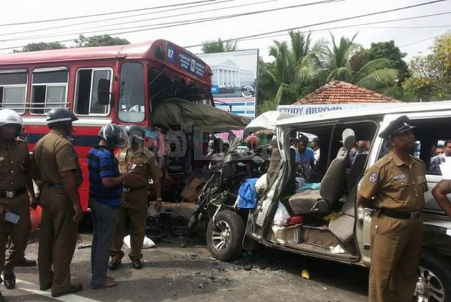 jaffna-accident-www-nethnews-lk004